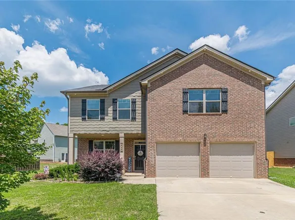 2050 Theberton Trl, Locust Grove, GA 30248