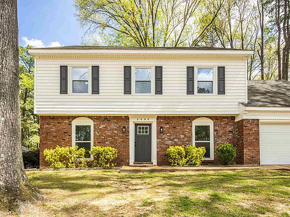 3rd image of 2096 Allenby Rd