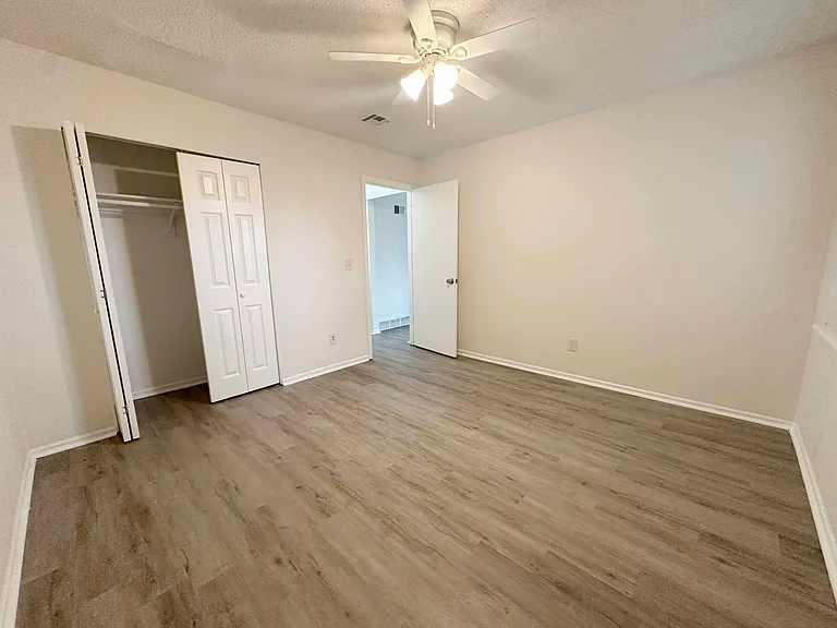 11004 NW Player Dr — Photo 22