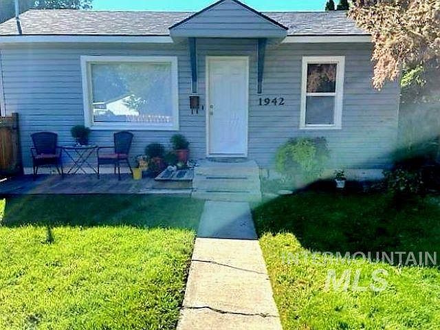 1st image of 1942 Heyburn Ave E