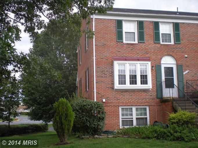 1st image of 1051B Brixton Ct