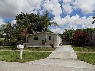 10480 S 228th Ln, Boca Raton, FL 33428