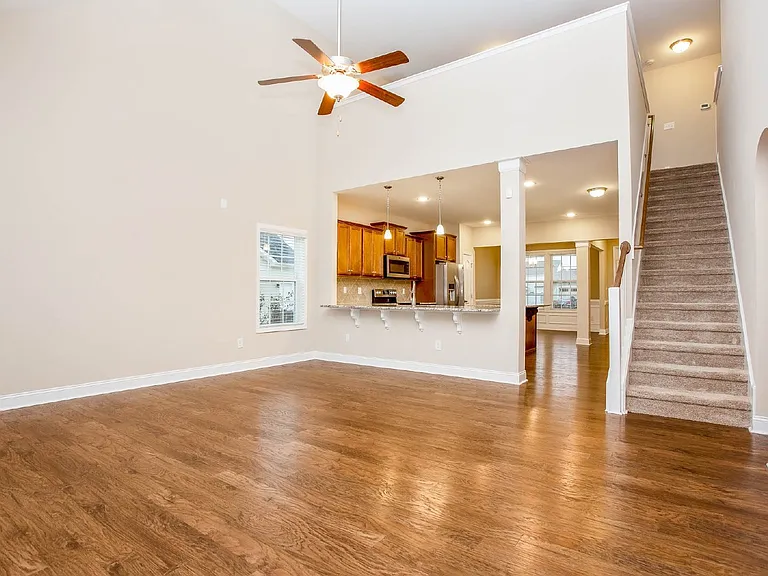 674 Stonebriar Ave — Photo 11