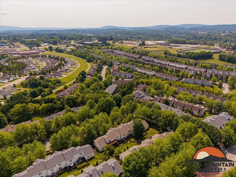 1140 Orange Leaf Ct NW — Photo 29