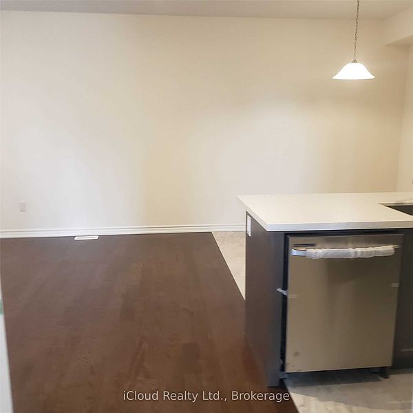 Brampton House for rent - 3 Bedrooms — photo 17