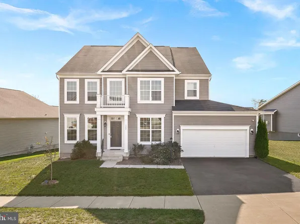 122 Farmhouse Ct, Stephenson, VA 22656