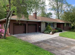 8 Cutler Ln, Garrison, NY 10524