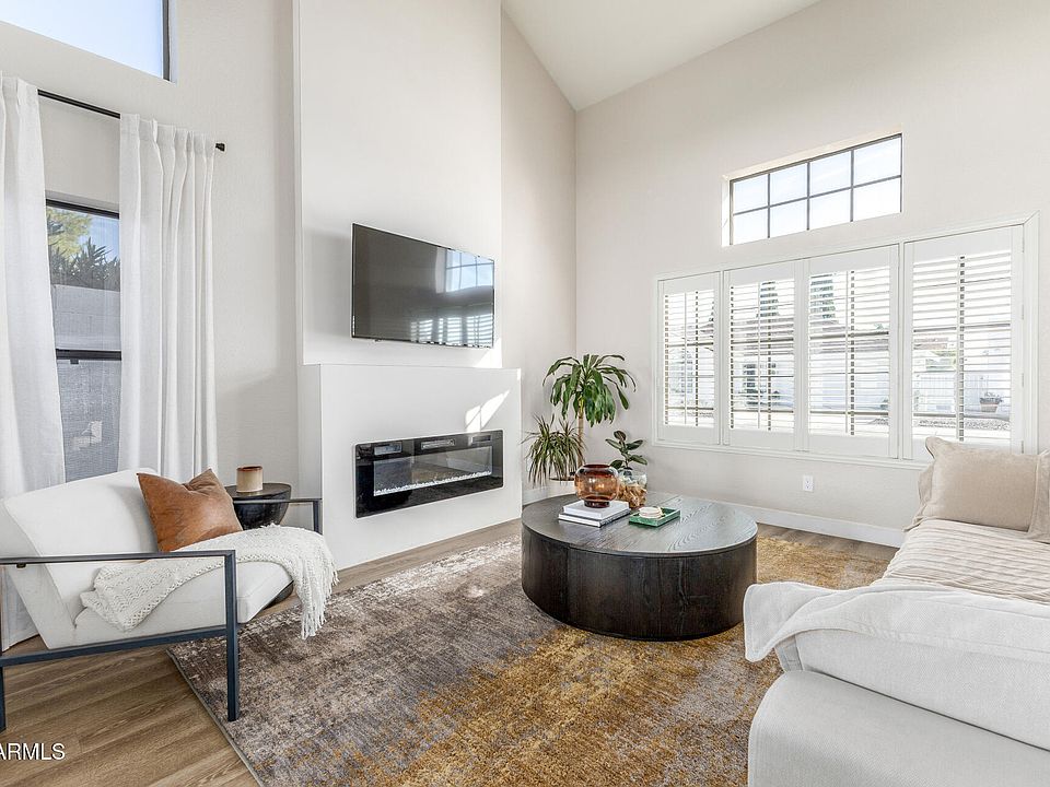 1st image of 3314 E LONGHORN Drive
