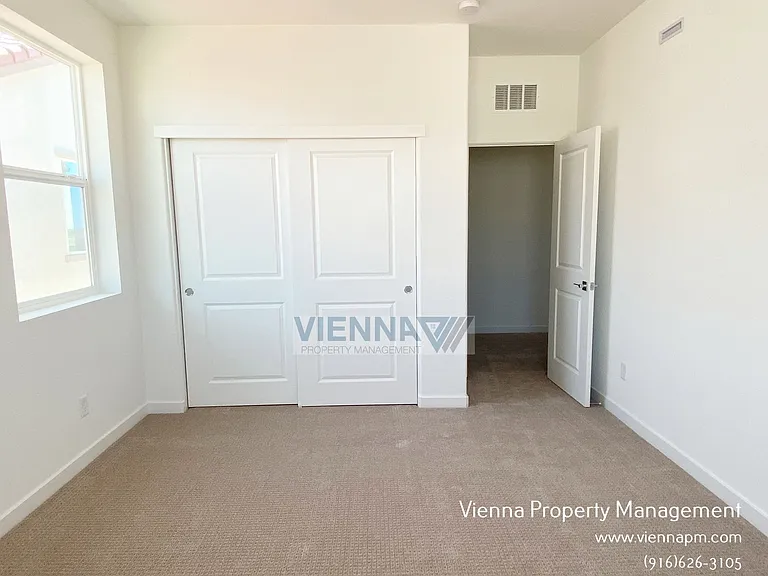 7361 Moon Dream Way — Photo 29