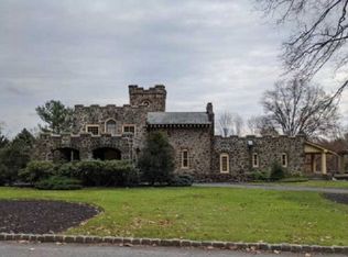 90 Mountain Ave, West Orange, NJ 07052