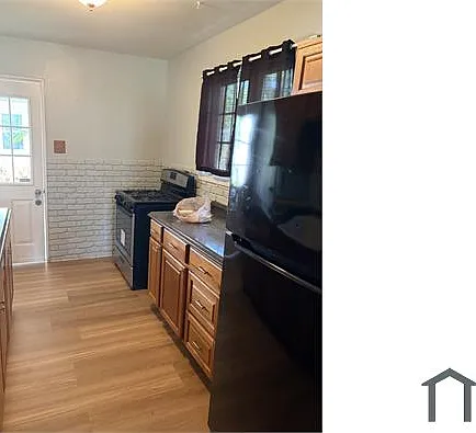 2420 Mullanphy Ln — Photo 3