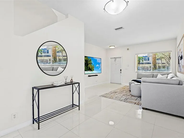 4722 Lago Vista Dr — Photo 13