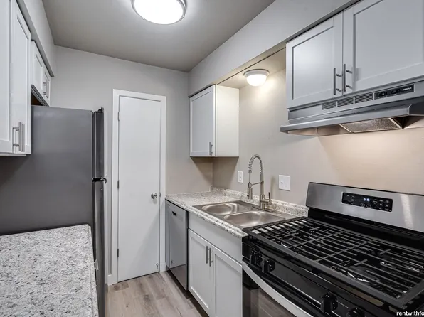 The Cornerstone, 1510 Witzel Ave APT 3, Oshkosh, WI 54902