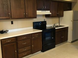 118 Market St APT 2, Moscow, PA 18444