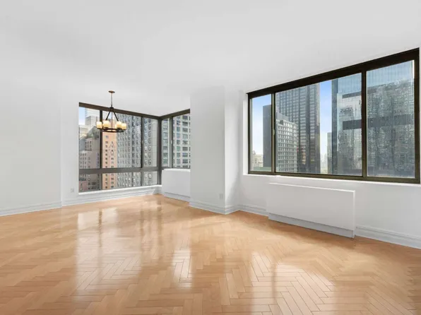 2 Columbus Avenue image 2 of 31