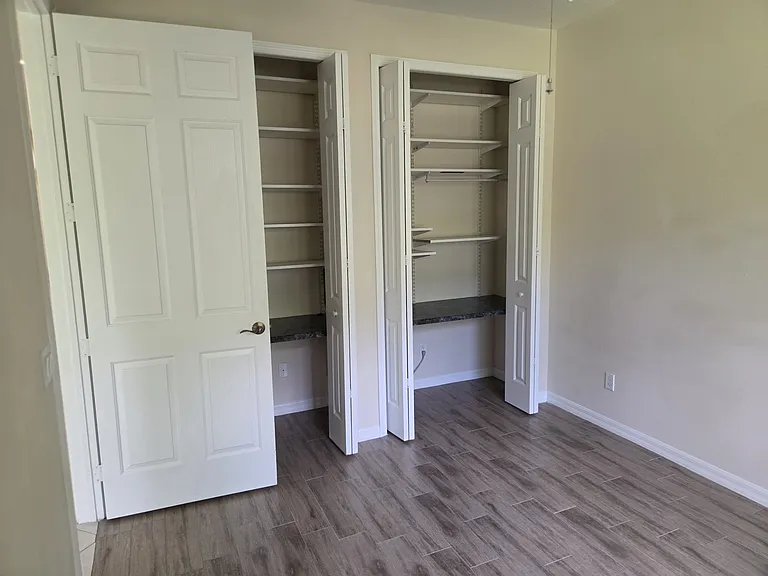 427 Pineapple Sq SW — Photo 15