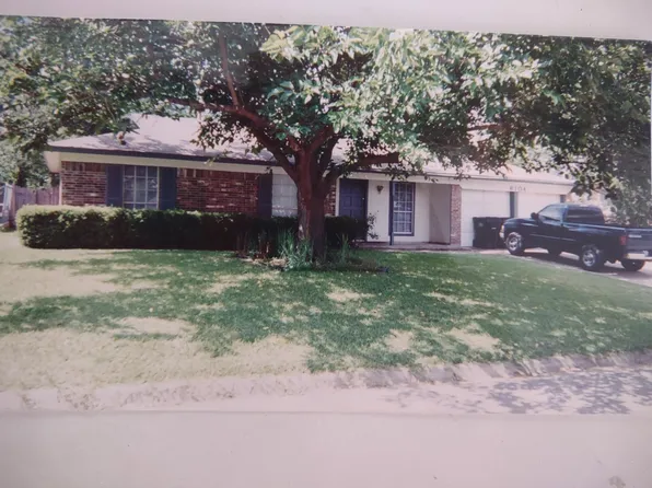 6104 Mackneal Trl, Watauga, TX 76148