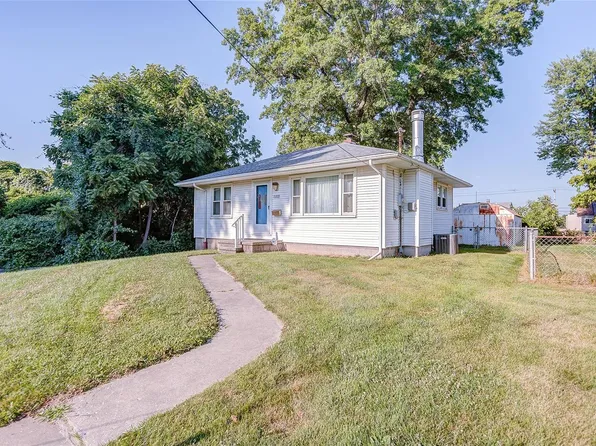 2209 Orchard Blvd, Alton, IL 62002
