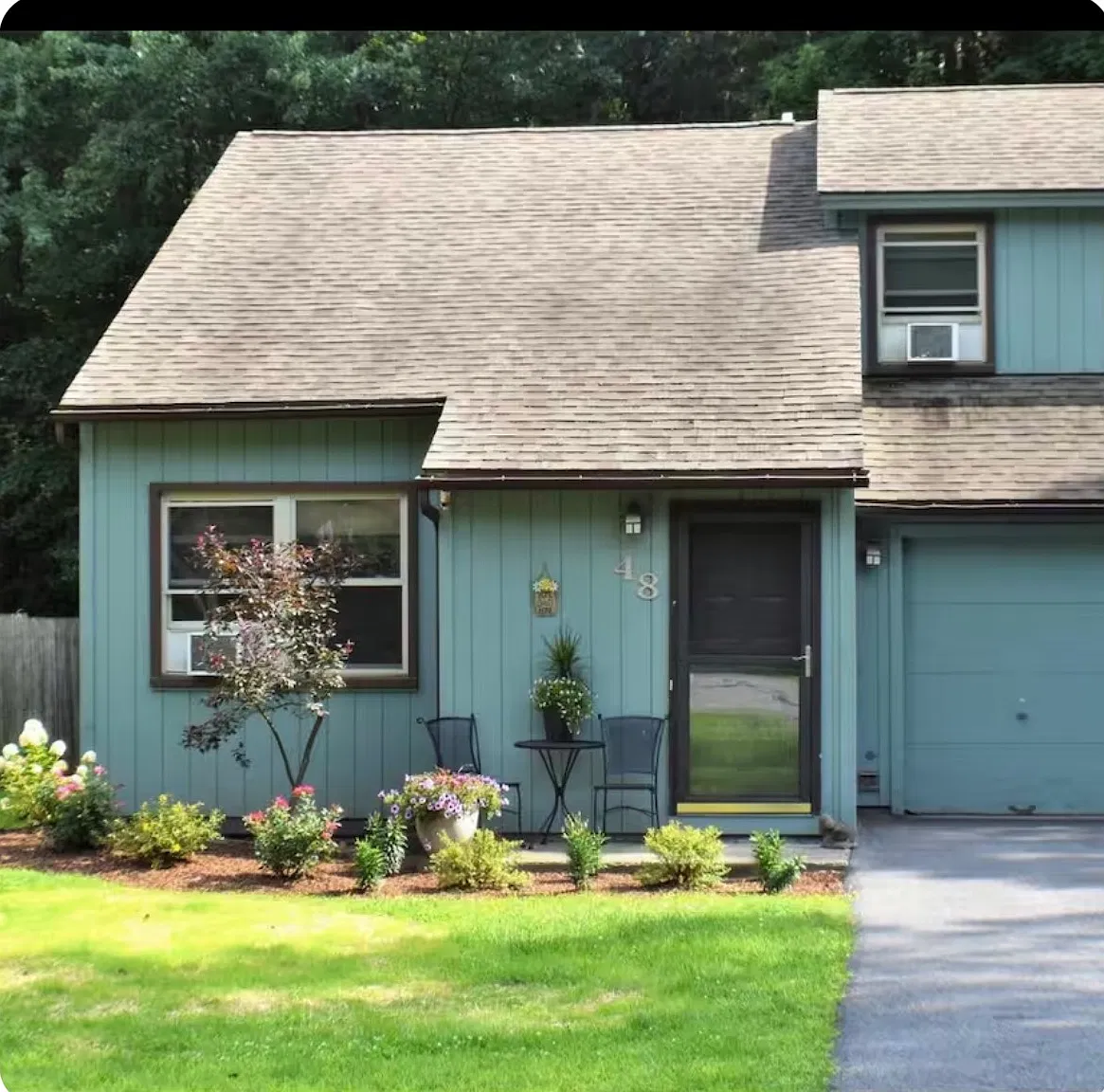 2 bed, 1.5 bath, 912 sqft, $3,000 — Photo 1