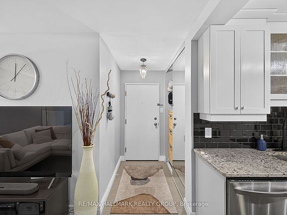 5th image of 199 Kent St #510