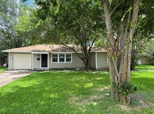 2222 8th St, Galena Park, TX 77547