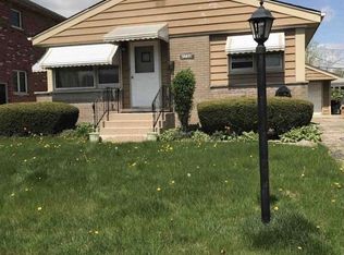 7736 W Winona St, Harwood Heights, IL