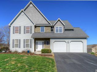 2041 Brooks Ln, Harrisburg, PA 17110