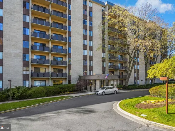 6001 Arlington Blvd APT 706, Falls Church, VA 22044