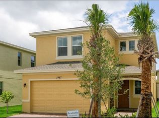 1987 NW Cataluna Cir, Port Saint Lucie, FL 34986