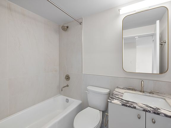 5th image of 600 Columbus Ave APT 3B