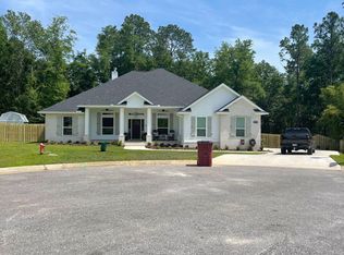 5886 Augustine Dr, Pace, FL 32571