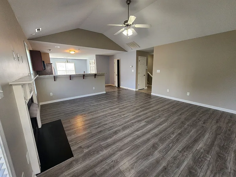 5716 Scarecrow Ct — Photo 12