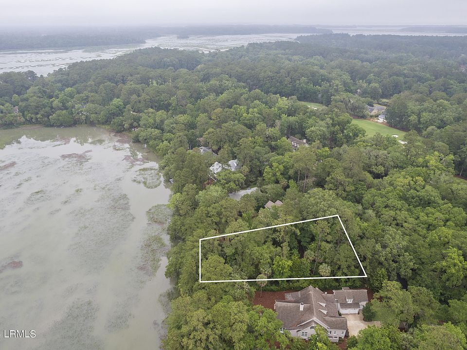 2nd image of 86 Winding Oak Drive