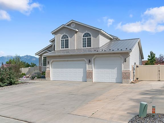 2nd image of 5015 W Rock Ridge Ln