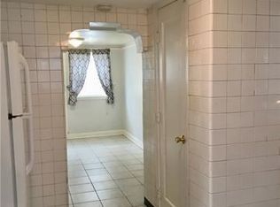 828 Solomon Pl, New Orleans, LA 70119