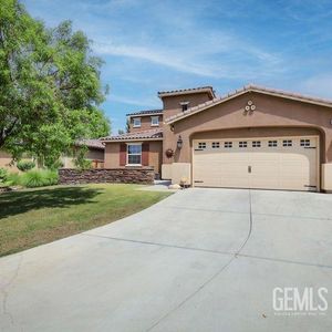 9510 Poseidon St, Bakersfield, CA, 93306