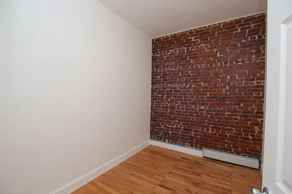 Rented by Nooklyn NYC LLC | media 10