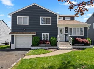 16 Truman Rd, North Arlington, NJ 07031