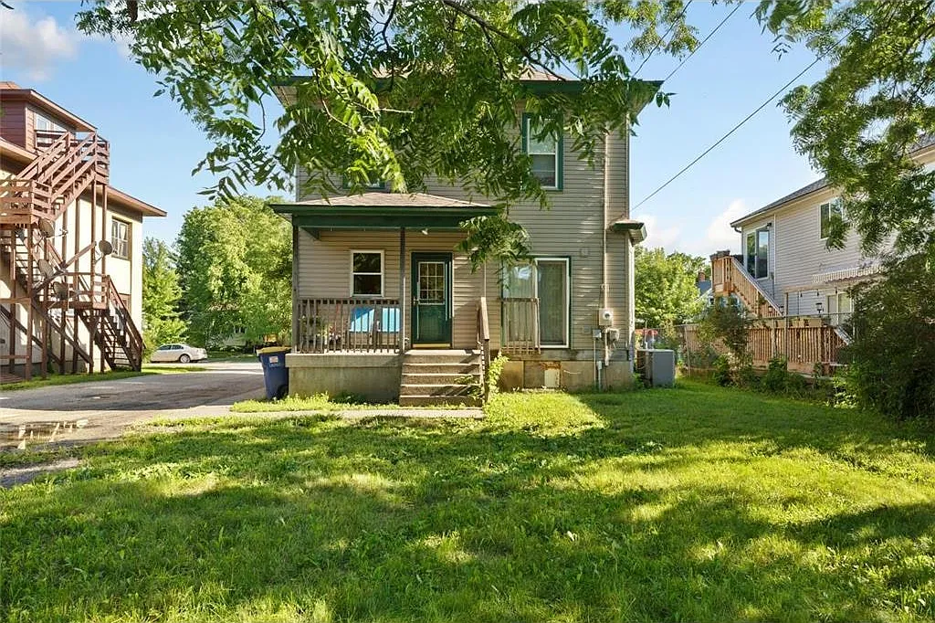 530 6th Street Northwest — Photo 2
