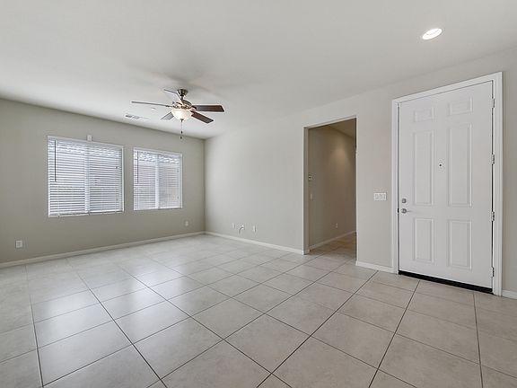 4th image of 74136 Kingston Ct E
