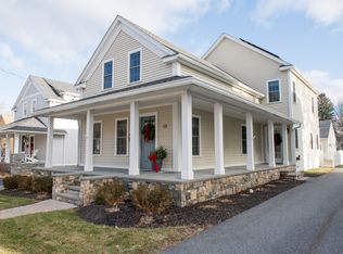 53 Grove St, Hopkinton, MA 01748
