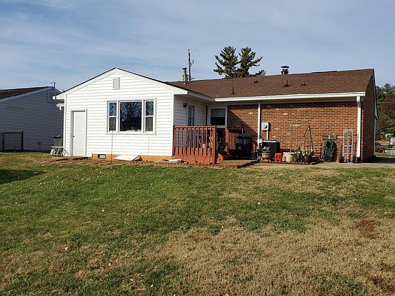 4th image of 5817 Old Manor Dr