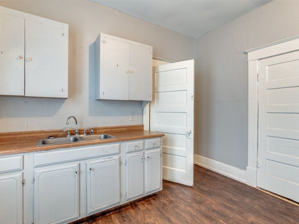 dallas-texas-447623047 picture