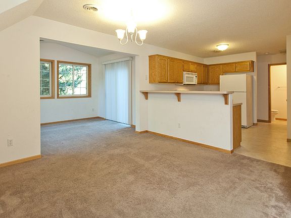 4th image of 3337 Jansen Way