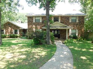2910 Wildoaks Dr, Duncan, OK 73533