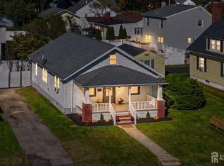 52 Main St, East Brunswick, NJ 08816