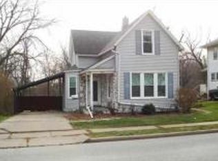 3021 Telegraph Rd, Davenport, IA 52804
