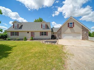 10770 Brix Hwy, Brooklyn, MI 49230