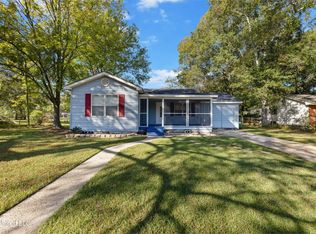 2103 21st St, Pascagoula, MS 39581