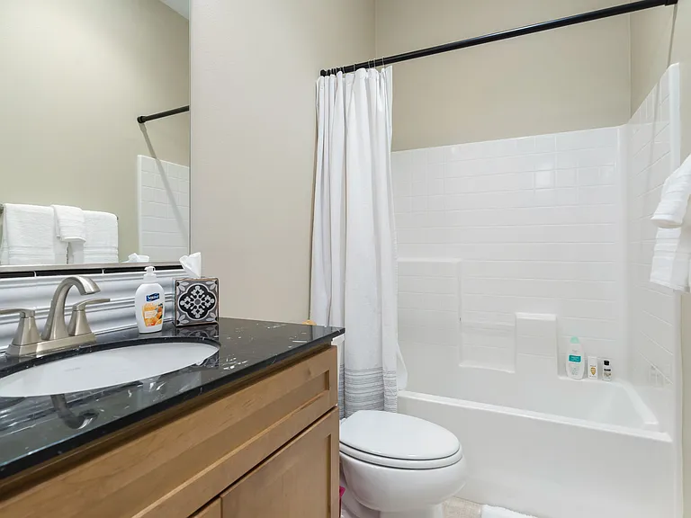 43001 Ascona Ln — Photo 22